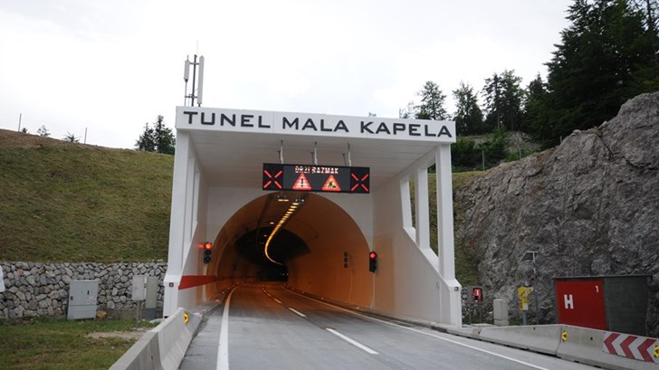 Tuneli